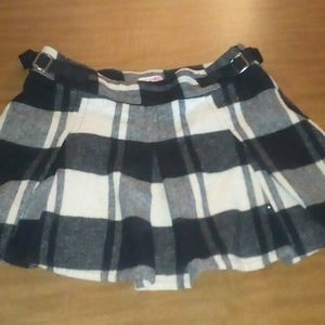 Black & white plaid skirt by body central
